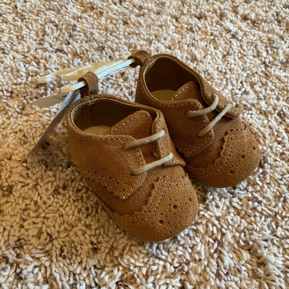 NWT Baby Gap infant boy’s shoes size 0-3 months
